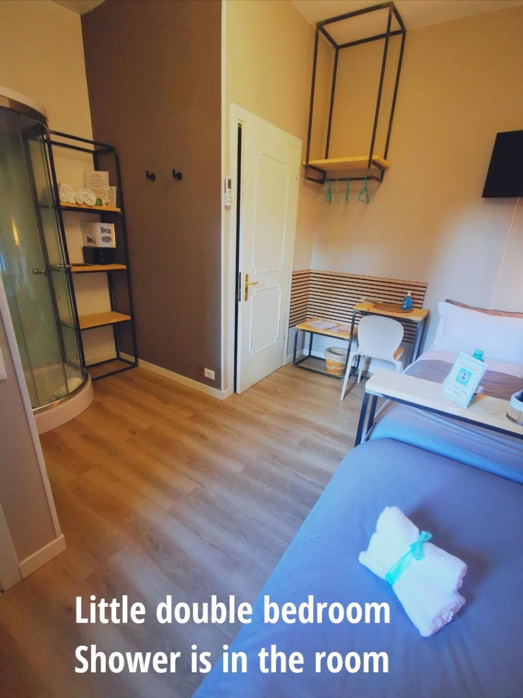 Acquachiara Iseo Deluxe Bed & Breakfast Iseo Center With Garden And Parking Inside Foresteria Room photo